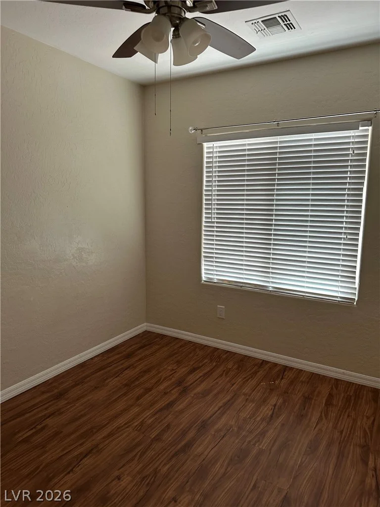 4112 GLIDING GULLS, North Las Vegas, NV 89084