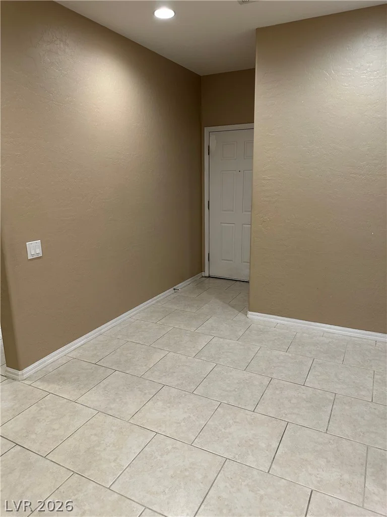 4112 GLIDING GULLS, North Las Vegas, NV 89084