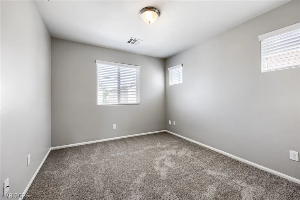 9041 Silken Crests, Las Vegas, NV 89149