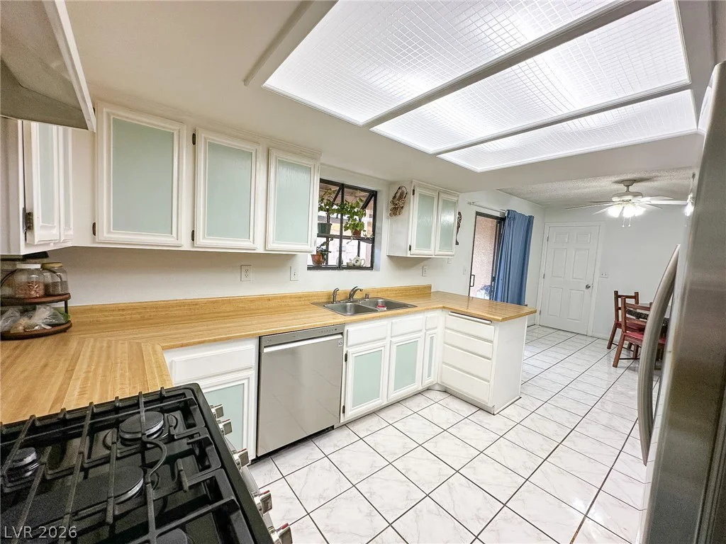 437 Sam Jonas, Las Vegas, NV 89145