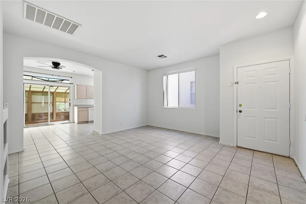 1069 Sweeping Ivy, Las Vegas, NV 89183