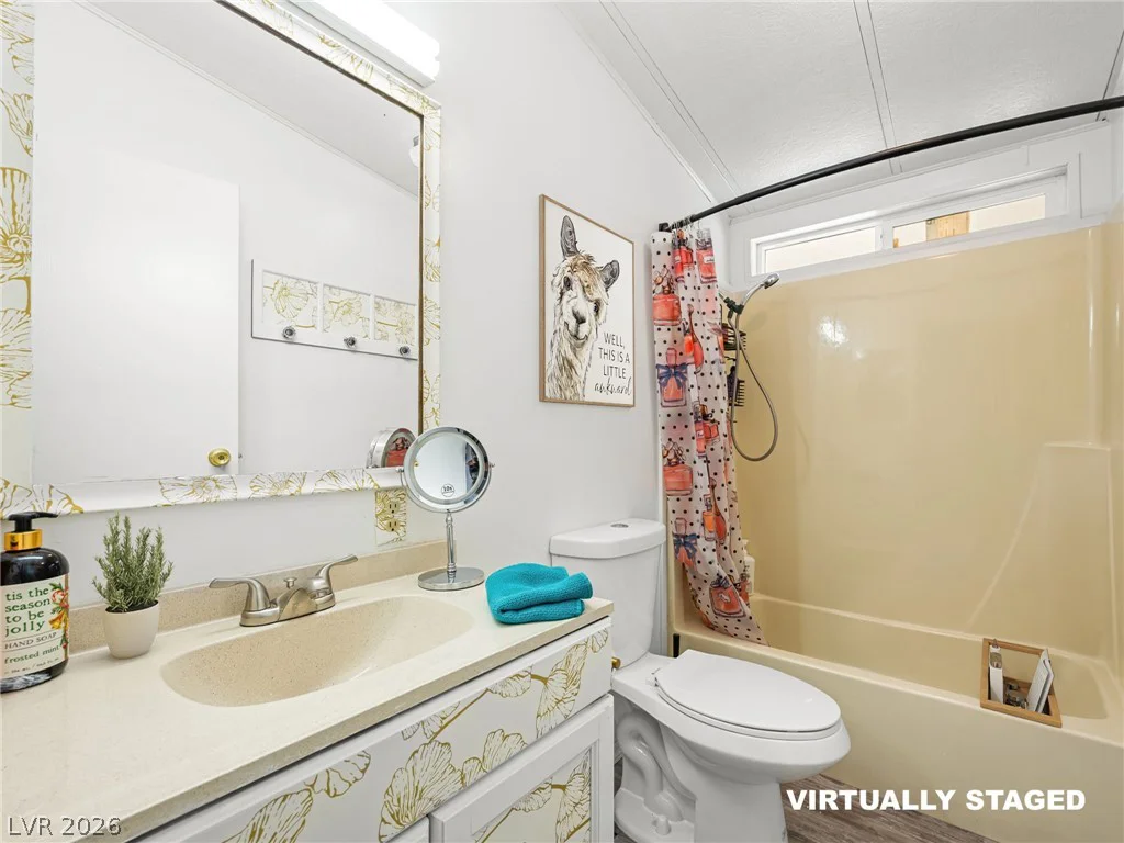 3044 Gavilan, Las Vegas, NV 89122