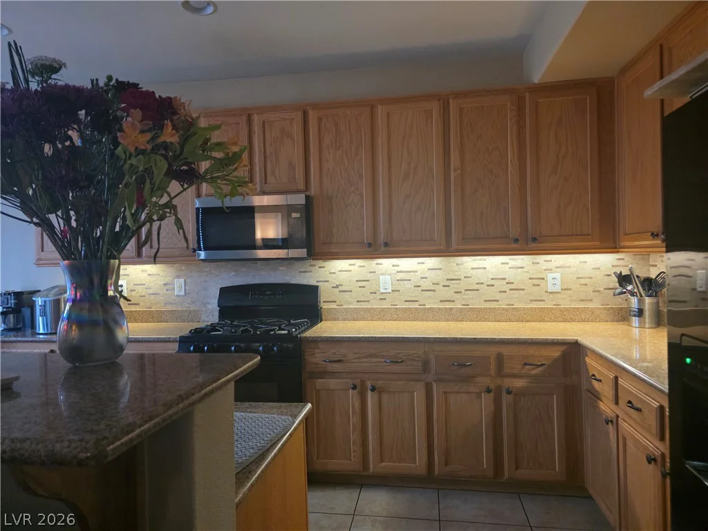 5628 Tideview, North Las Vegas, NV 89081