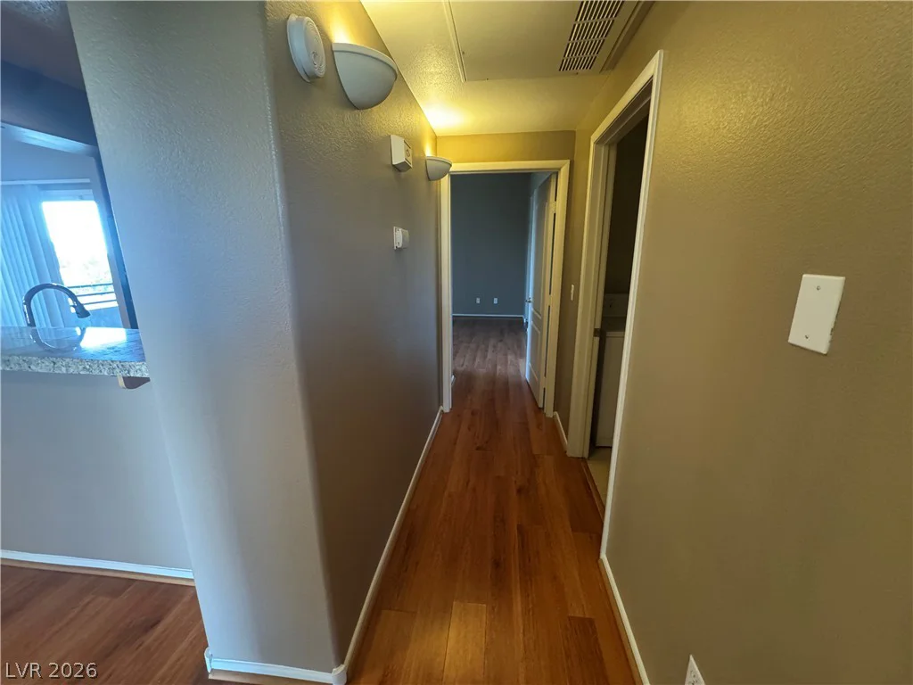 9901 Trailwood, Las Vegas, NV 89134