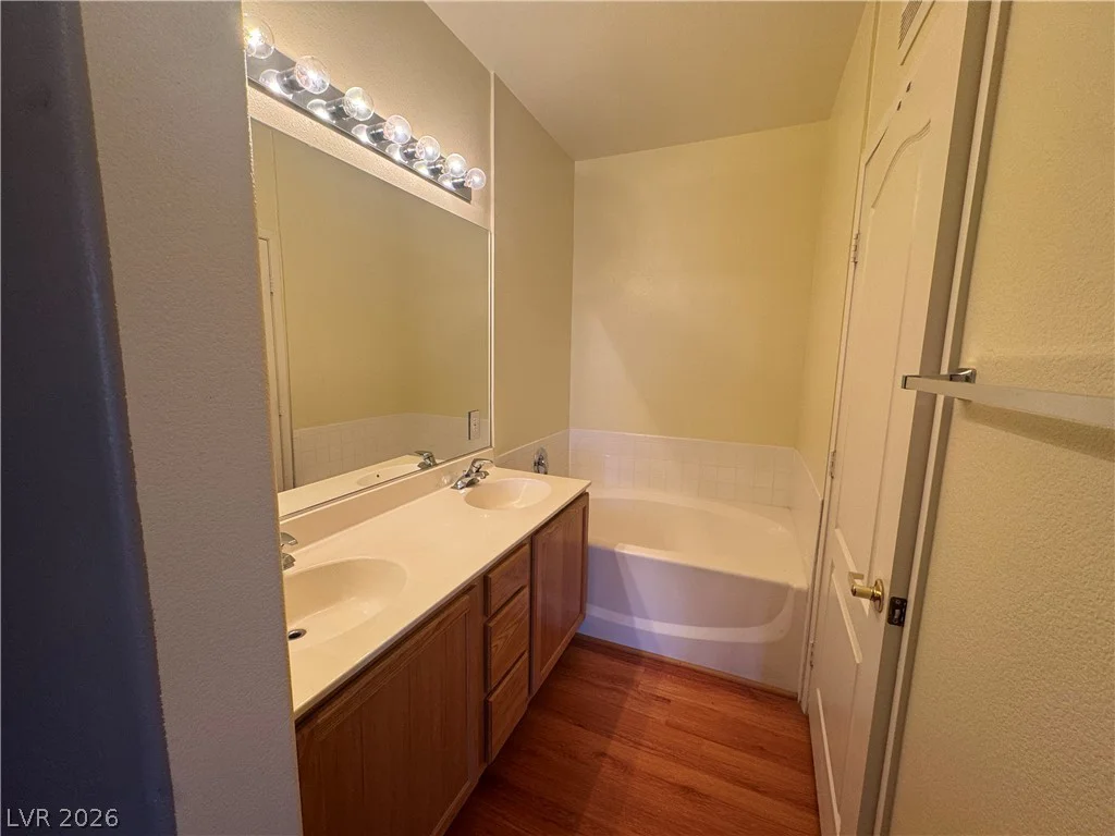 9901 Trailwood, Las Vegas, NV 89134