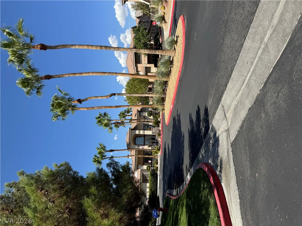 9901 Trailwood, Las Vegas, NV 89134