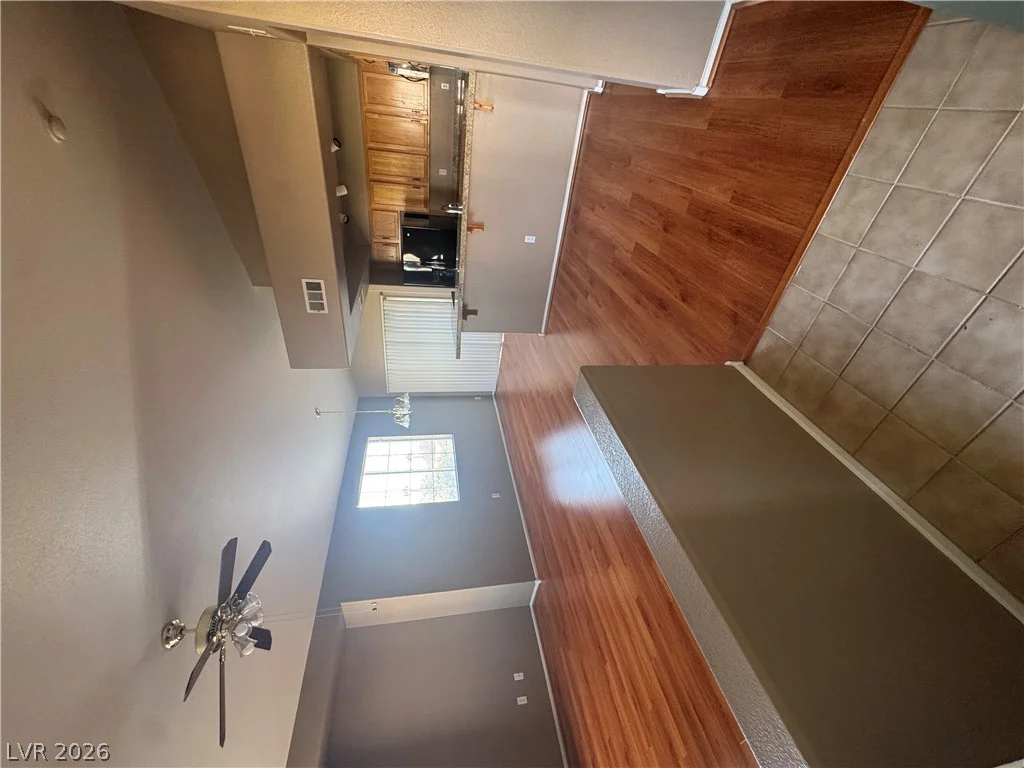 9901 Trailwood, Las Vegas, NV 89134