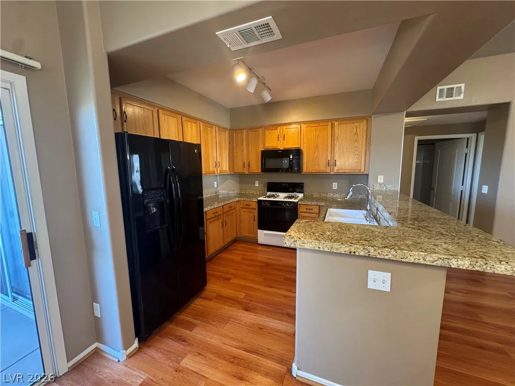 9901 Trailwood, Las Vegas, NV 89134