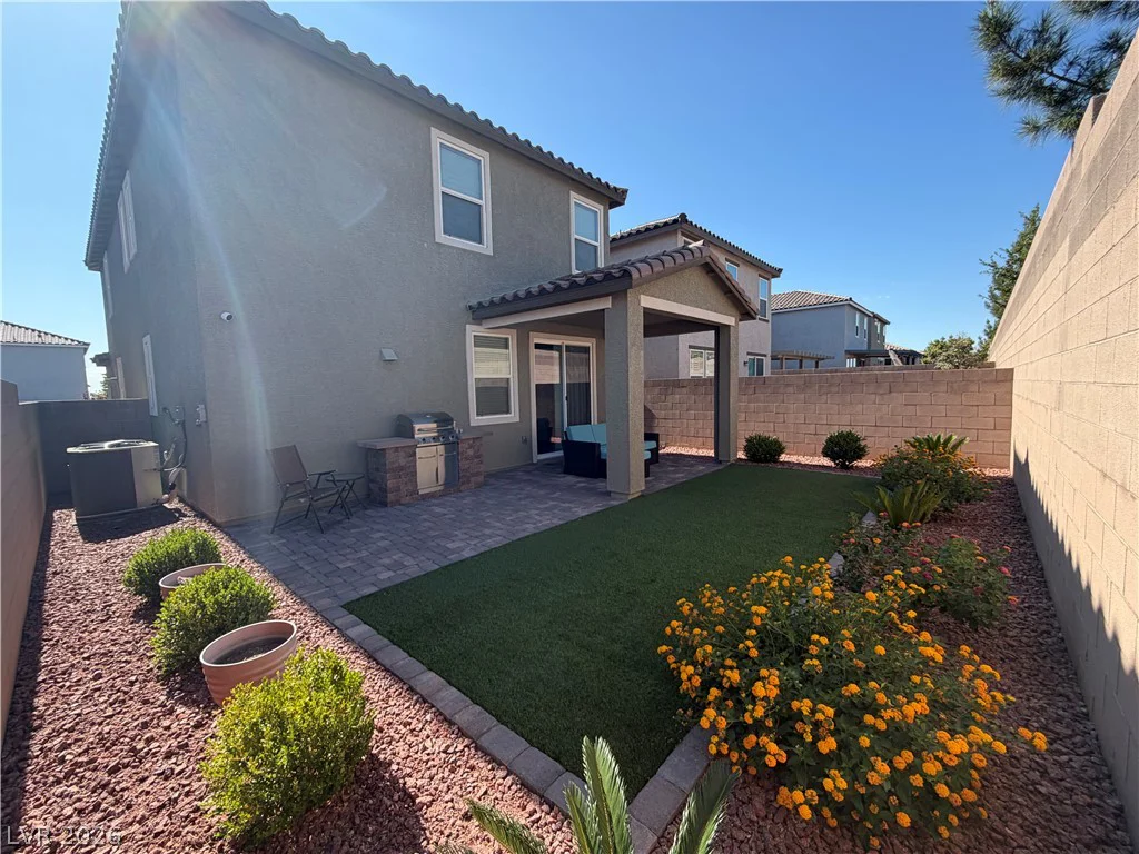 7879 Penderbrook, Las Vegas, NV 89149