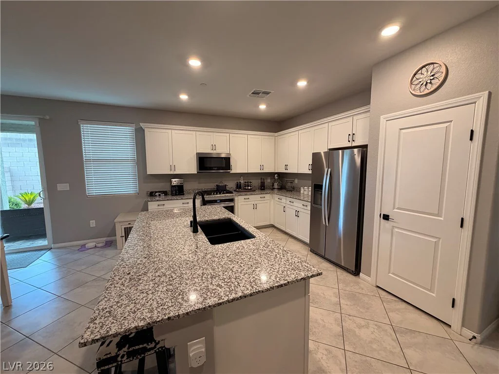 7879 Penderbrook, Las Vegas, NV 89149