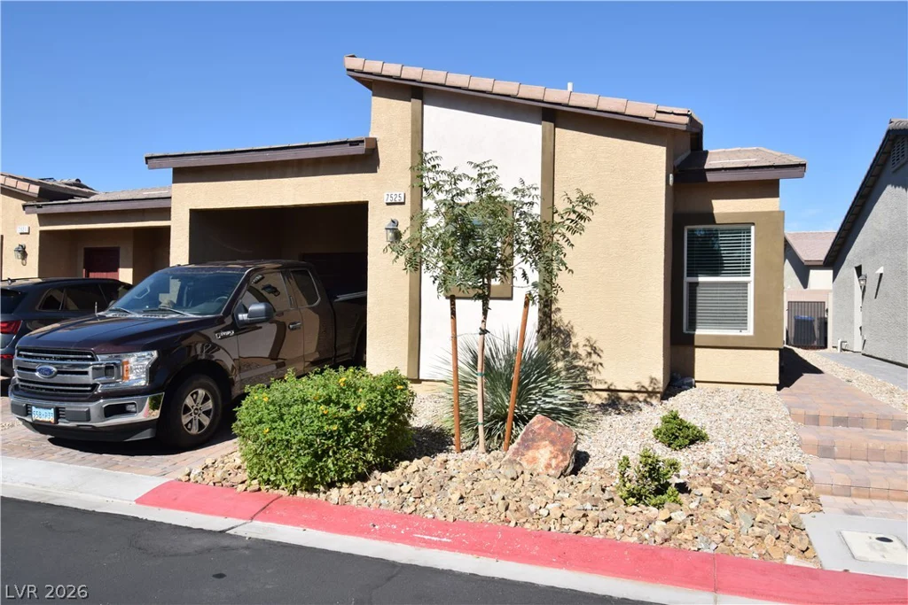 7525 Cooks Meadow, North Las Vegas, NV 89084