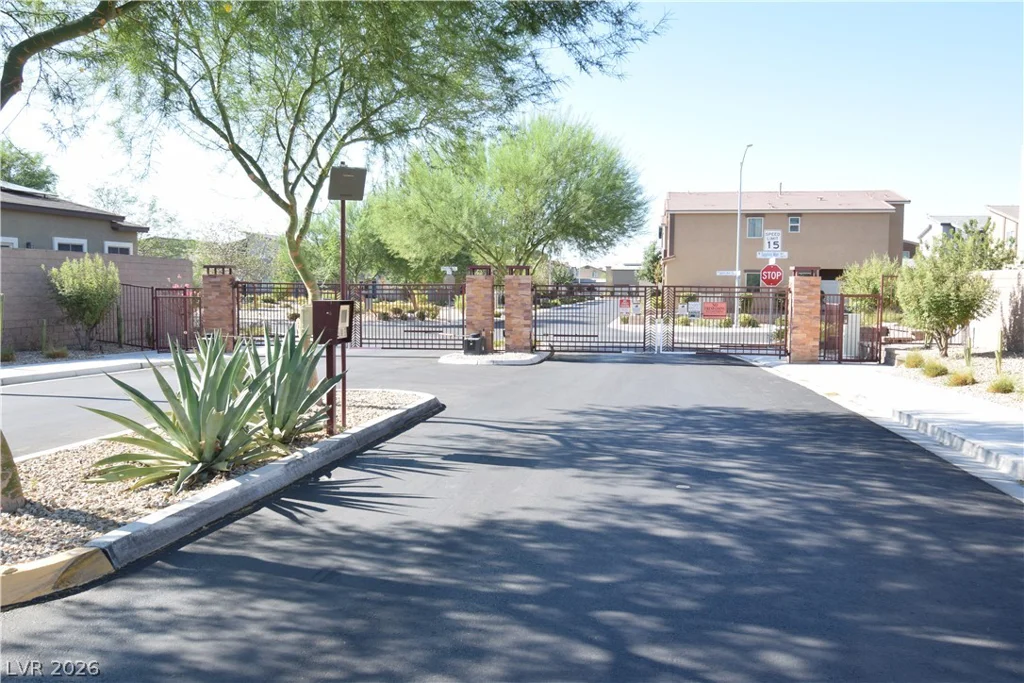 7525 Cooks Meadow, North Las Vegas, NV 89084