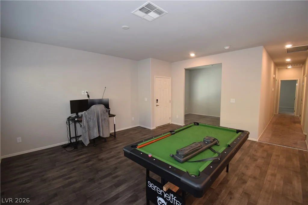 7525 Cooks Meadow, North Las Vegas, NV 89084