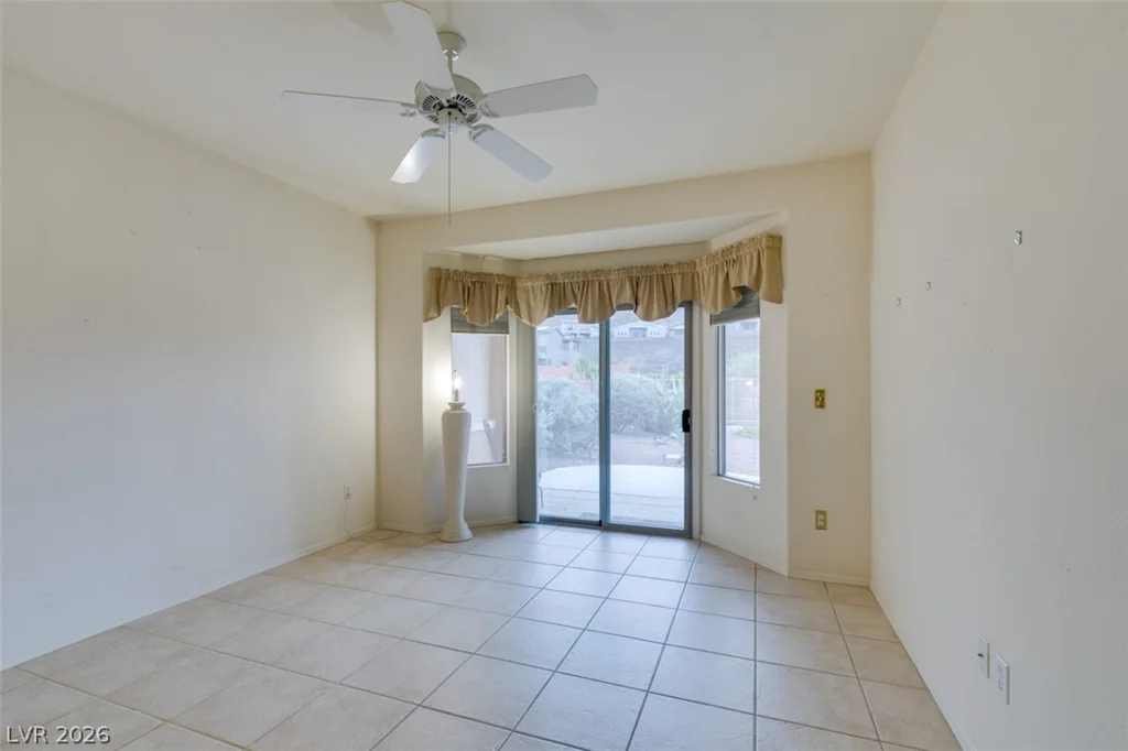 2087 King Mesa, Henderson, NV 89012