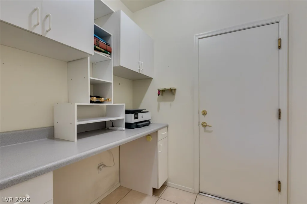 2087 King Mesa, Henderson, NV 89012