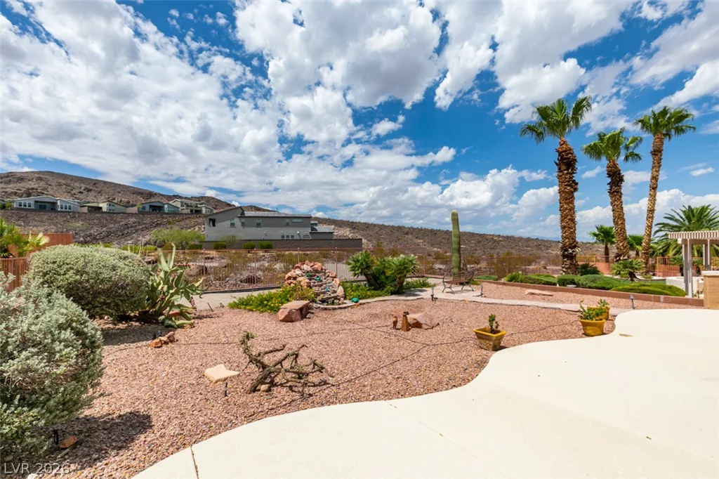 2087 King Mesa, Henderson, NV 89012
