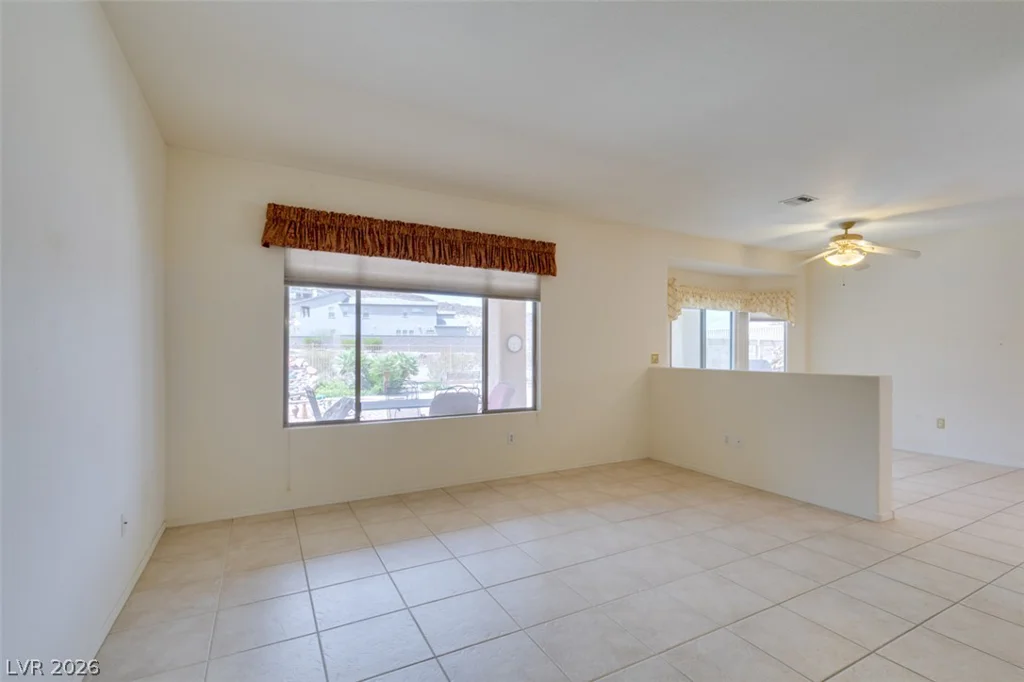 2087 King Mesa, Henderson, NV 89012
