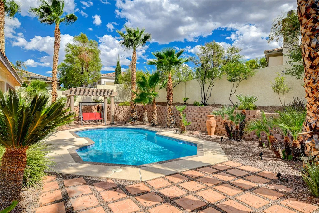 2953 Via Della Amore, Henderson, NV 89052