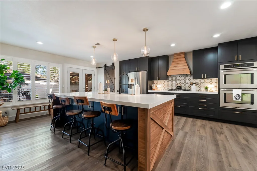 6 Oak Hollow, Henderson, NV 89074