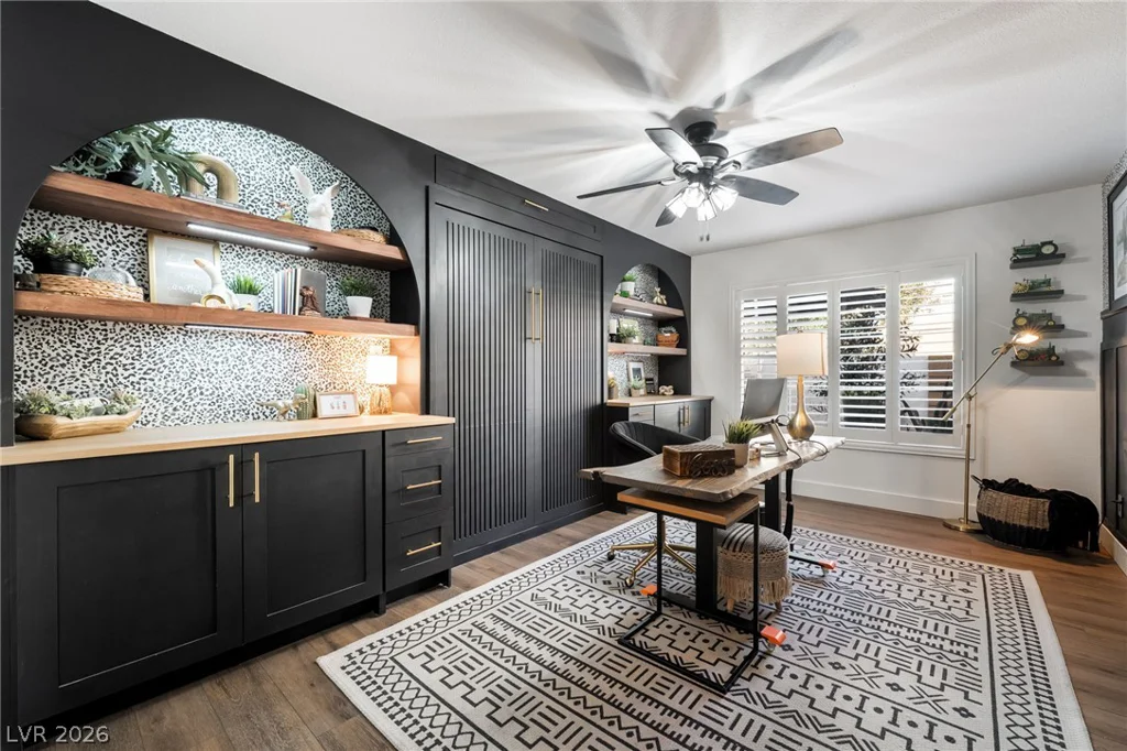 6 Oak Hollow, Henderson, NV 89074