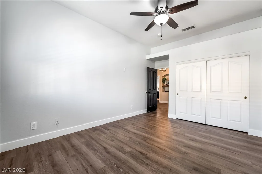 6 Oak Hollow, Henderson, NV 89074