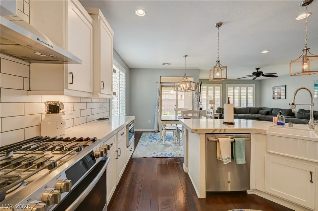 7049 Motley, Las Vegas, NV 89178