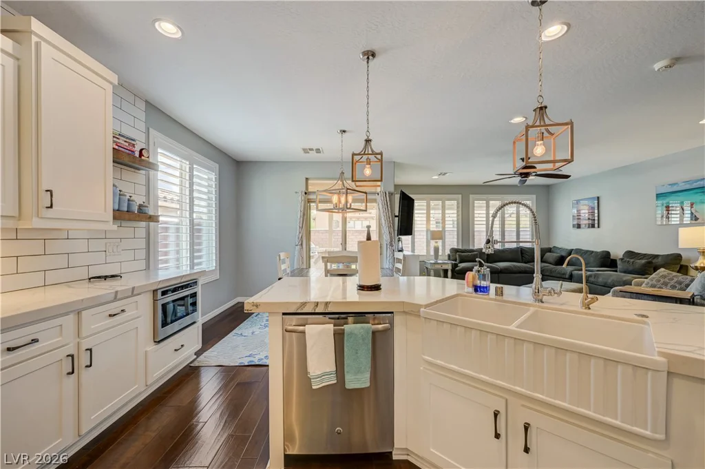 7049 Motley, Las Vegas, NV 89178