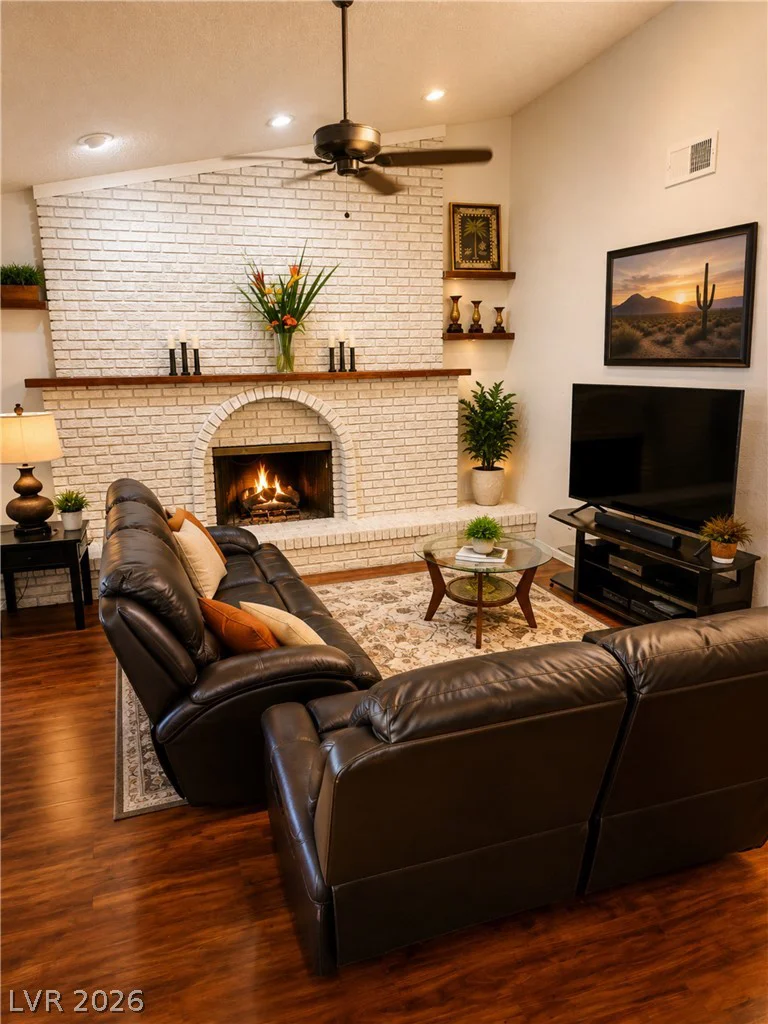 2036 Canterbury, Las Vegas, NV 89119