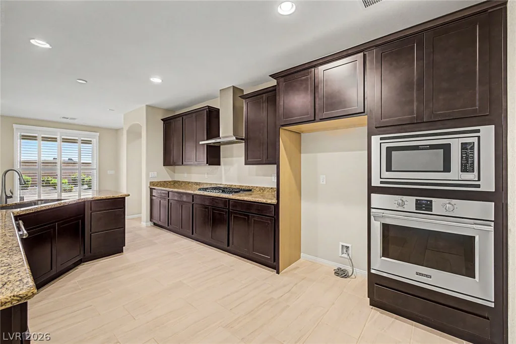 7270 Southern Magnolia, Las Vegas, NV 89149