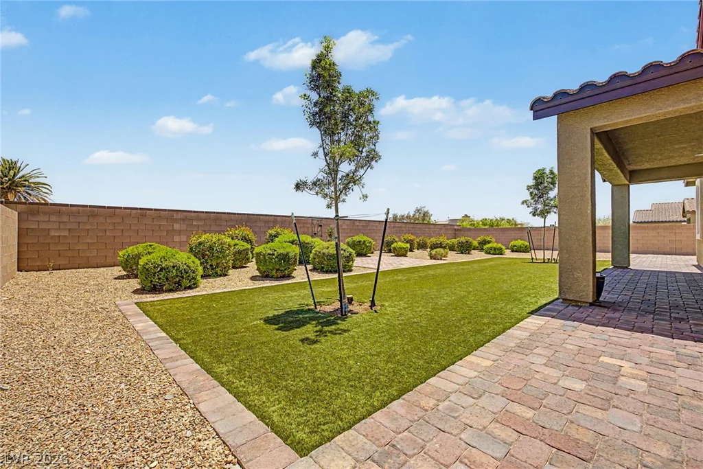 7270 Southern Magnolia, Las Vegas, NV 89149