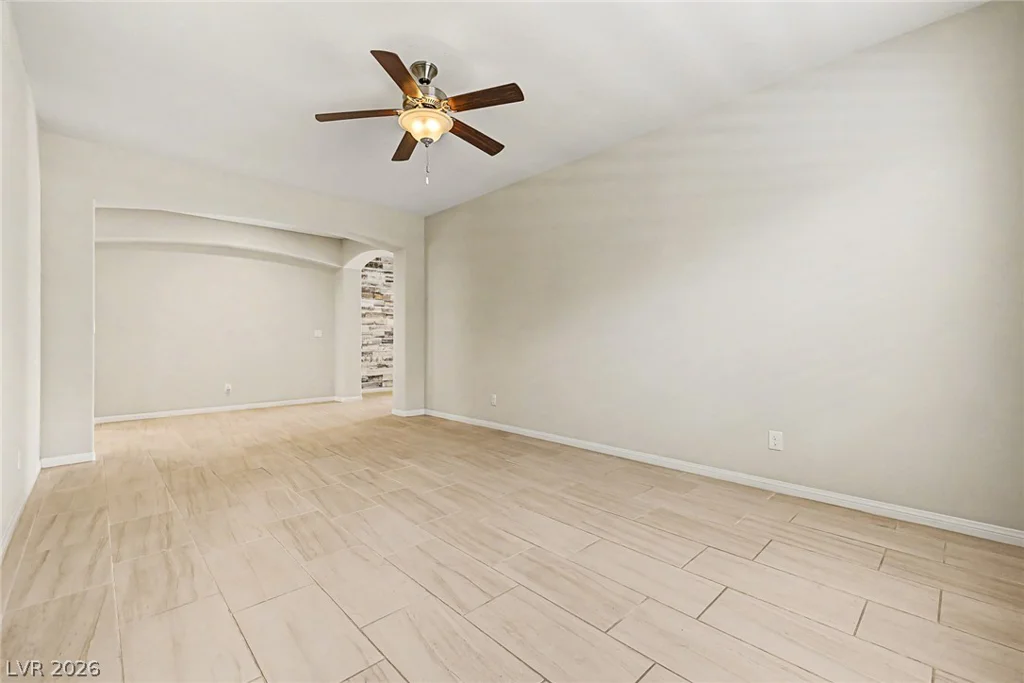 7270 Southern Magnolia, Las Vegas, NV 89149