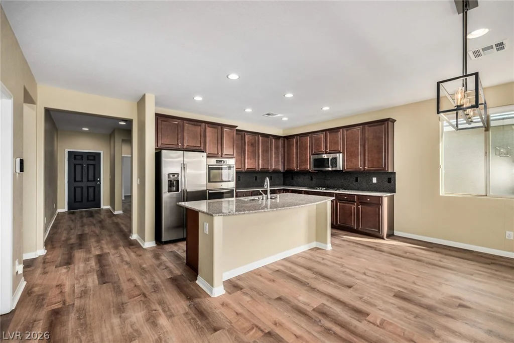 7141 Flora Lam, Las Vegas, NV 89166