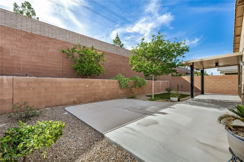7141 Flora Lam, Las Vegas, NV 89166