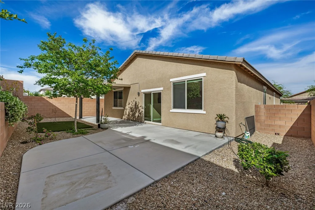 7141 Flora Lam, Las Vegas, NV 89166