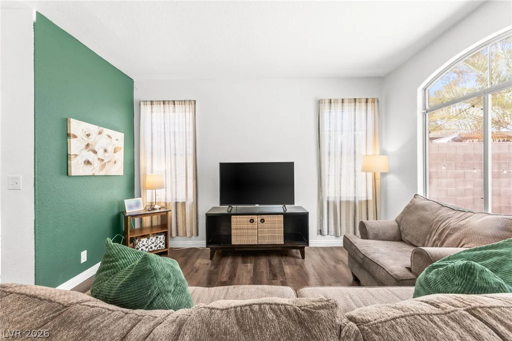 7353 Ridge Star, Las Vegas, NV 89131