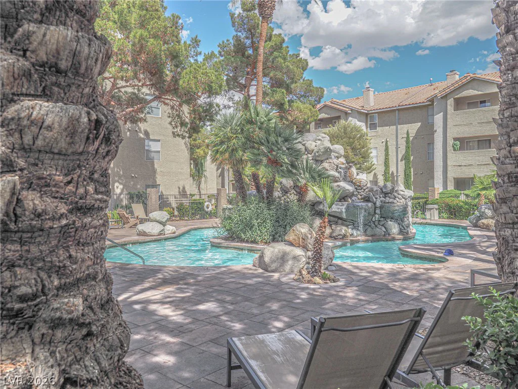 4200 Valley View, Las Vegas, NV 89103