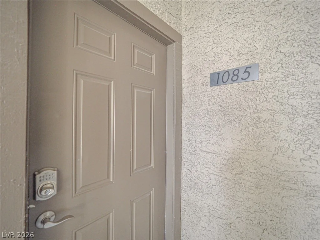 4200 Valley View, Las Vegas, NV 89103