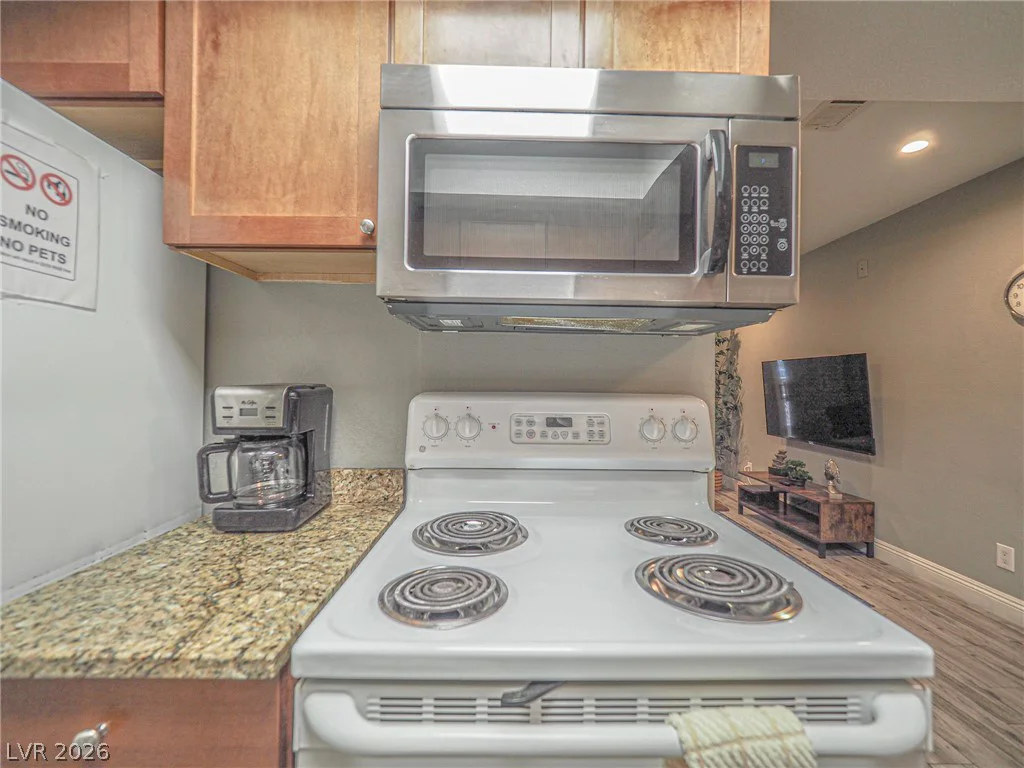 4200 Valley View, Las Vegas, NV 89103