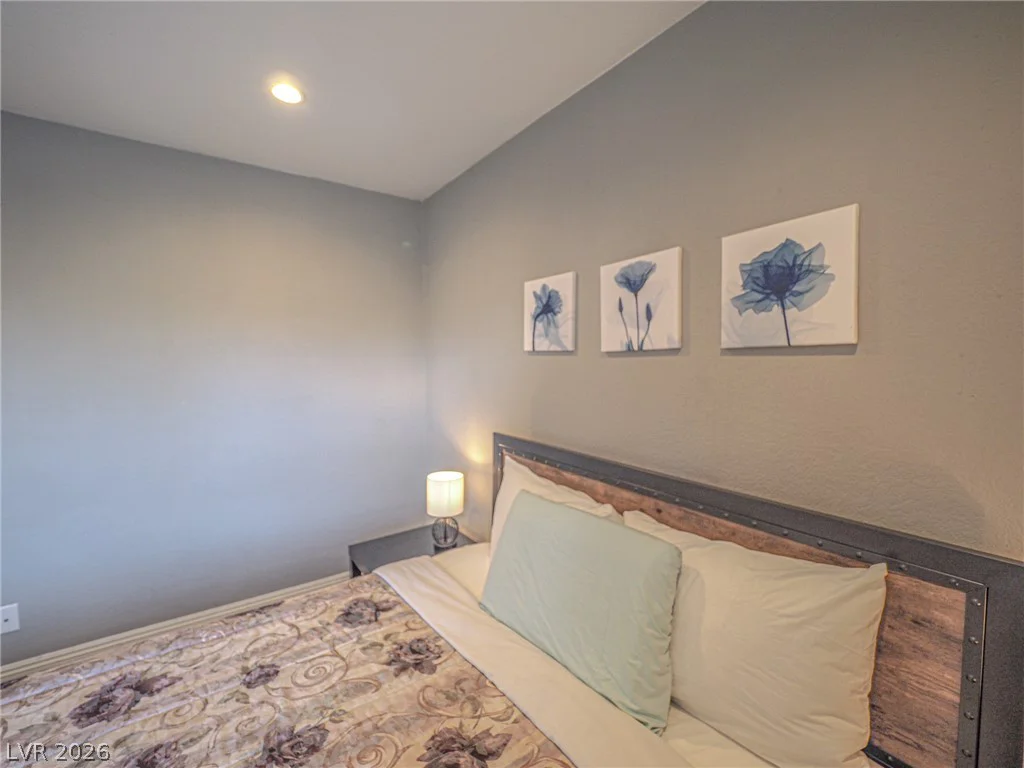 4200 Valley View, Las Vegas, NV 89103