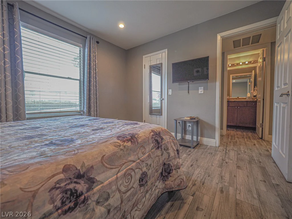 4200 Valley View, Las Vegas, NV 89103
