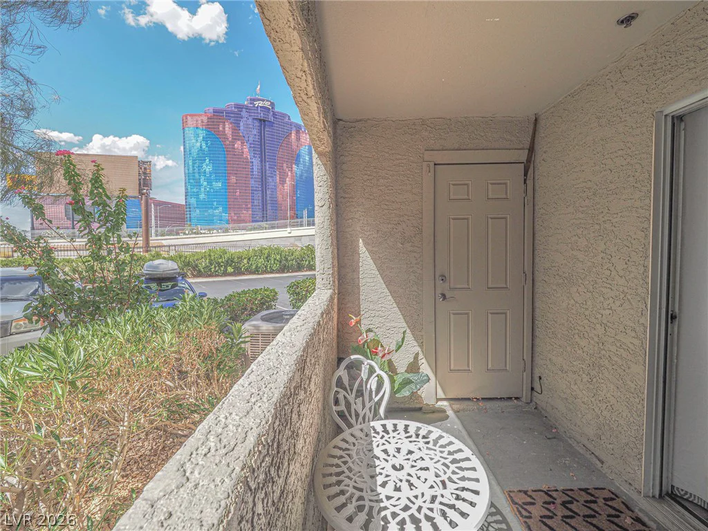 4200 Valley View, Las Vegas, NV 89103