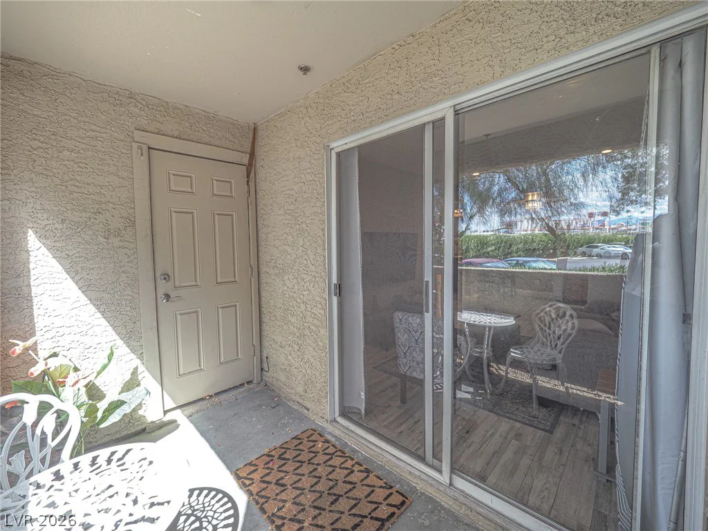 4200 Valley View, Las Vegas, NV 89103