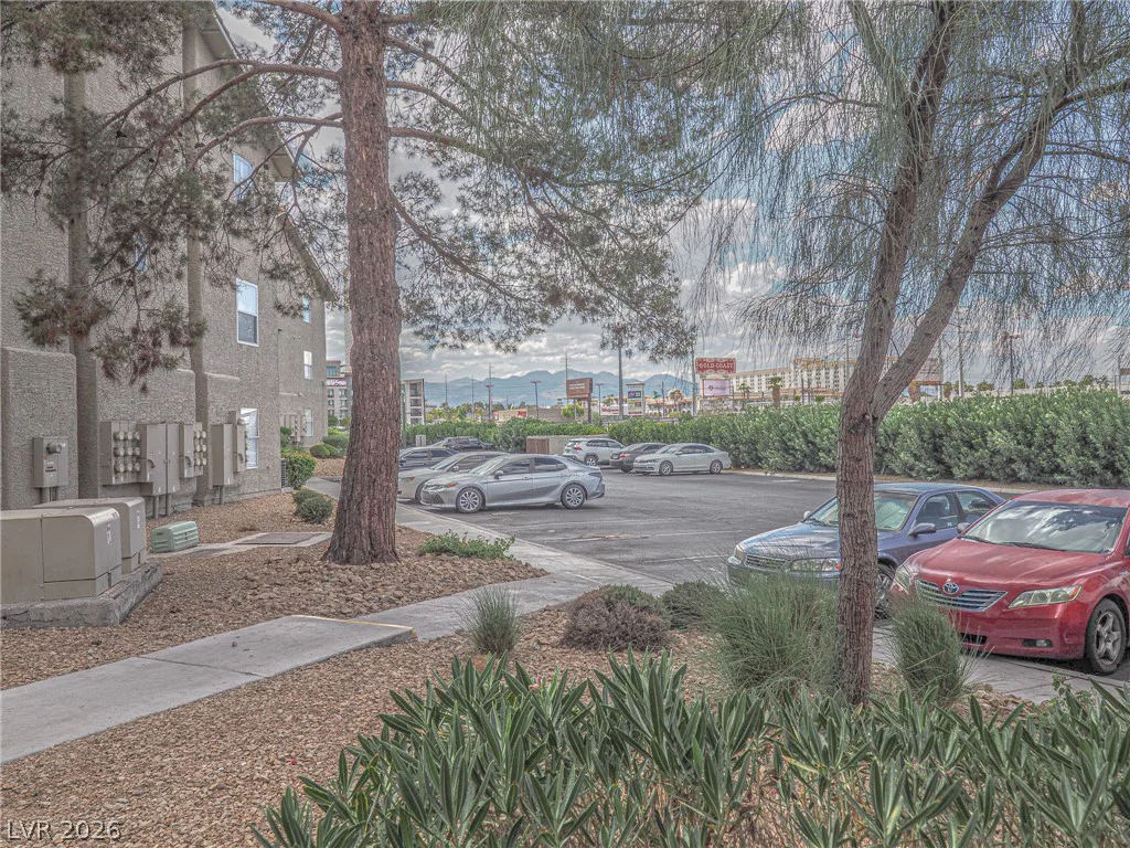 4200 Valley View, Las Vegas, NV 89103