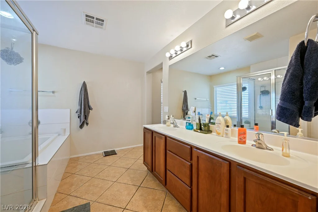 5957 Addy, North Las Vegas, NV 89081