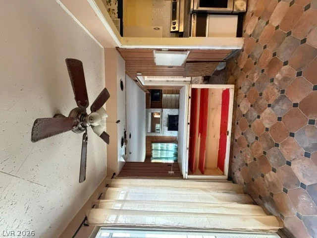 1929 Ballard, Las Vegas, NV 89104