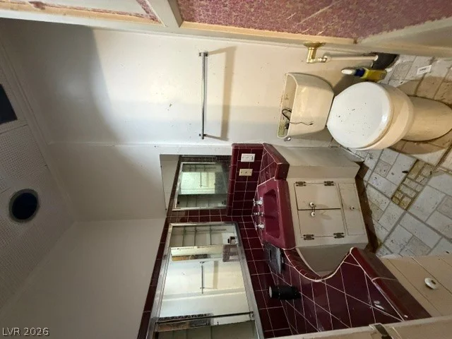 1929 Ballard, Las Vegas, NV 89104