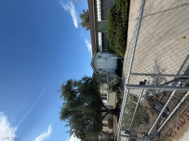 1929 Ballard, Las Vegas, NV 89104