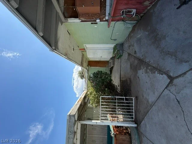 1929 Ballard, Las Vegas, NV 89104