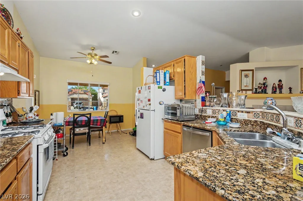 337 Maritocca, North Las Vegas, NV 89031