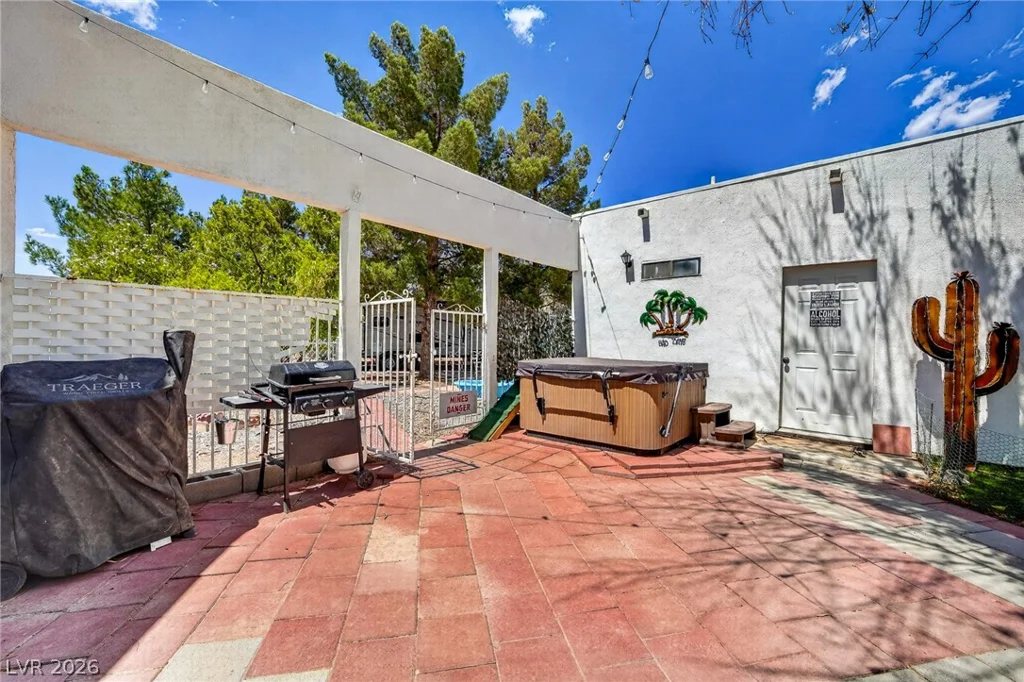 520 McMurray, Pahrump, NV 89060